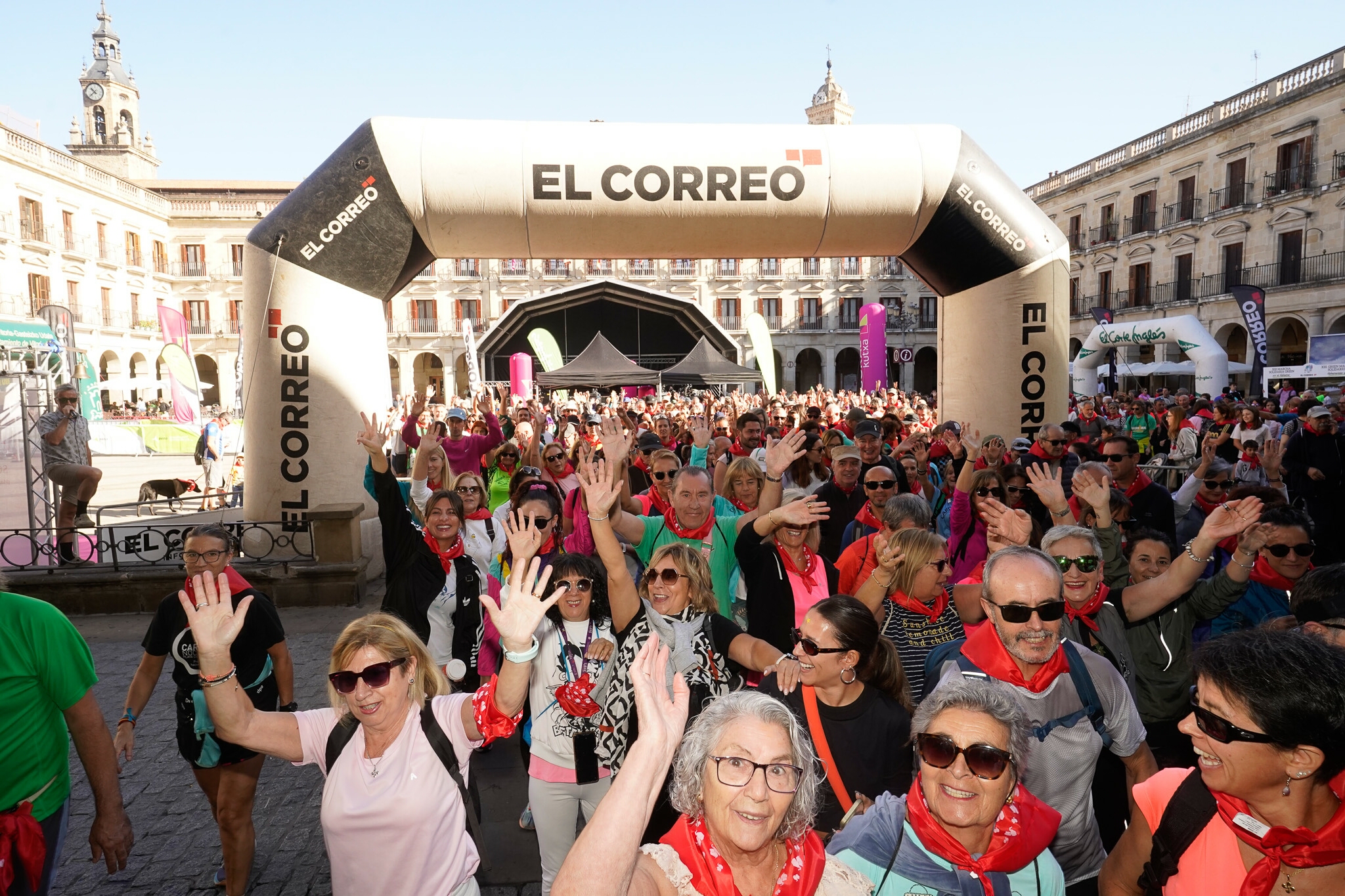 Haz click para la siguiente foto