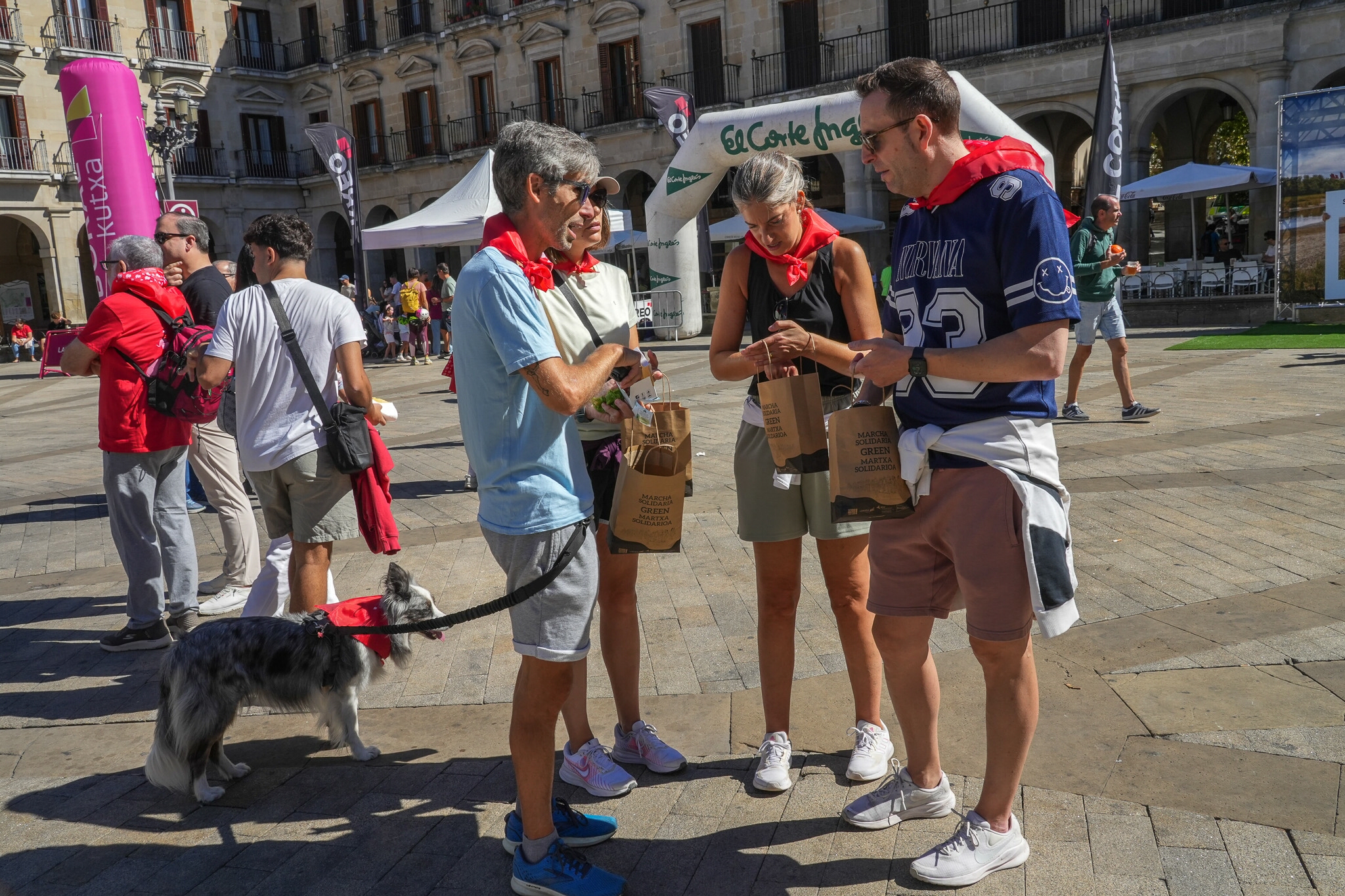Haz click para la siguiente foto